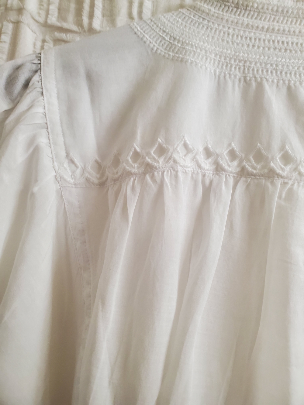 Madewell White Short-Sleeve Button-Front Blouse - Picture 12 of 16